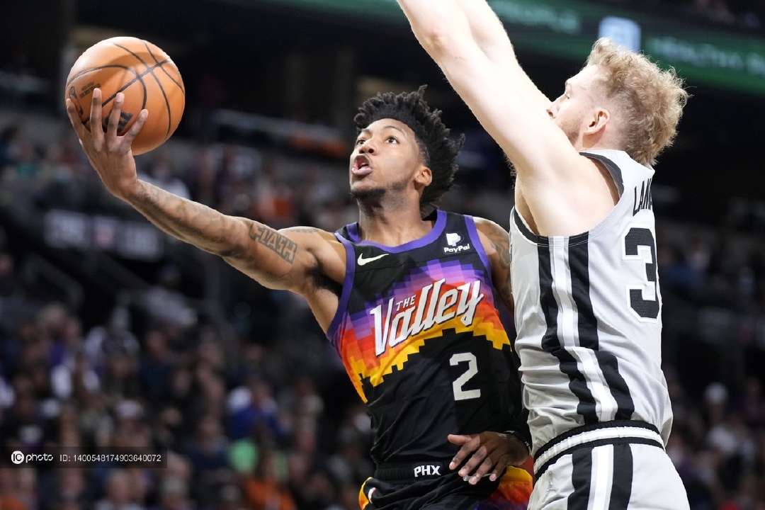 九游体育APP-包含足总杯窗口期走向成谜，圣安东尼奥马刺防线松动，信心回归，控场能力受关注的词条